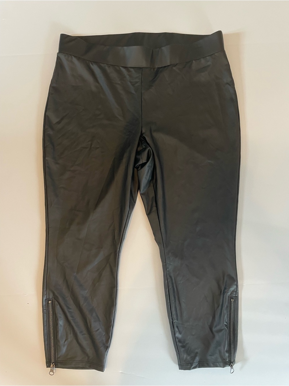 Torrid Black Faux Leather Ankle Leggings Ankle Zip Pull On Women's Plus Size 2X